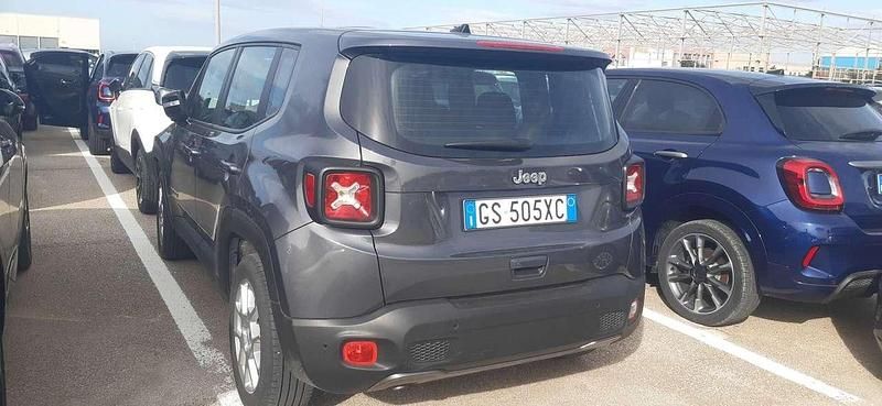 Usata Jeep Renegade Limited 131 CV (96 kW) 2024 Graphite grey SUV