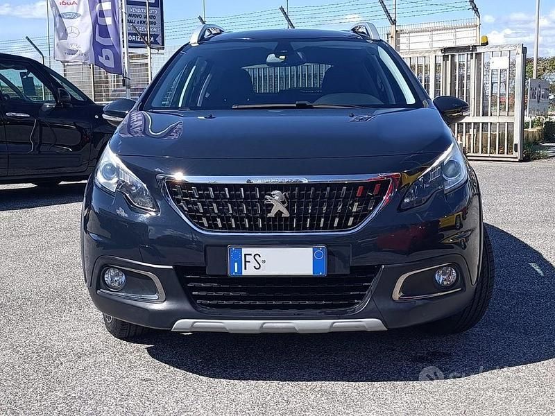 Usata Peugeot 2008 120 CV (88 kW) 2018 Grigio SUV