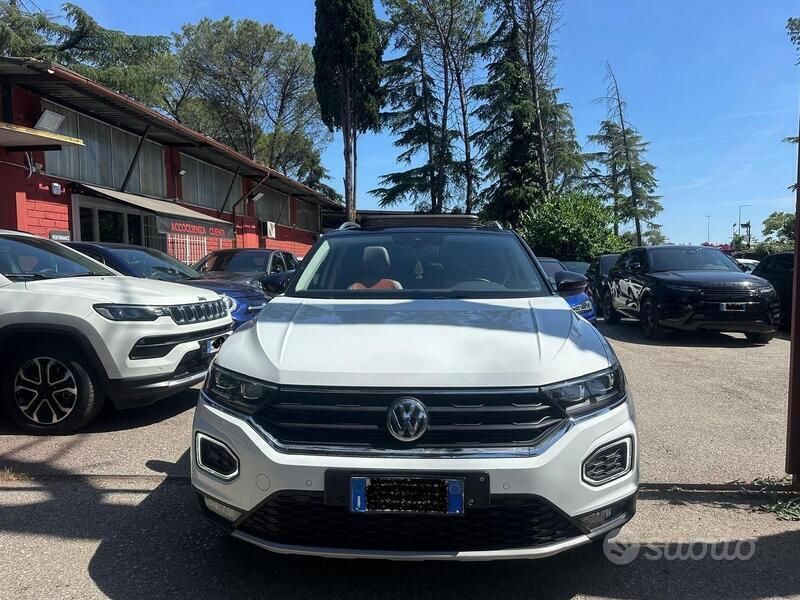 Usata VW T-Roc Business 150 CV (110 kW) 2019 Bianco SUV
