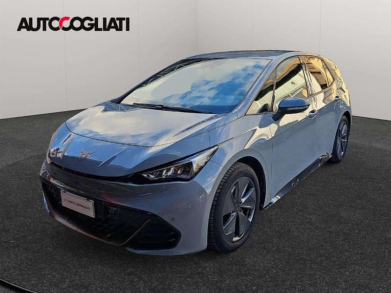 Usata Cupra Born 69 kW (95 CV) 2022 Grigio vapore Utilitaria