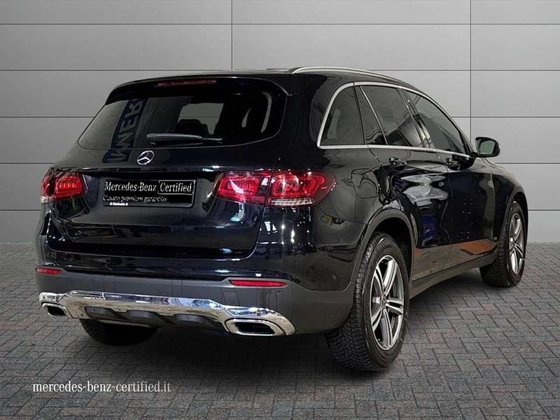 Usata Mercedes GLC220 194 CV (142 kW) 2019 Nero ossidiana SUV