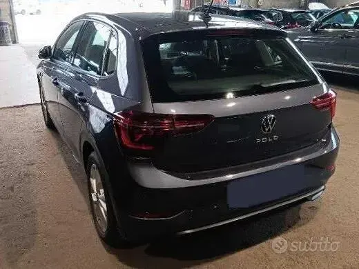 Usata VW Polo Style 95 CV (69 kW) 2025 Grigio Utilitaria
