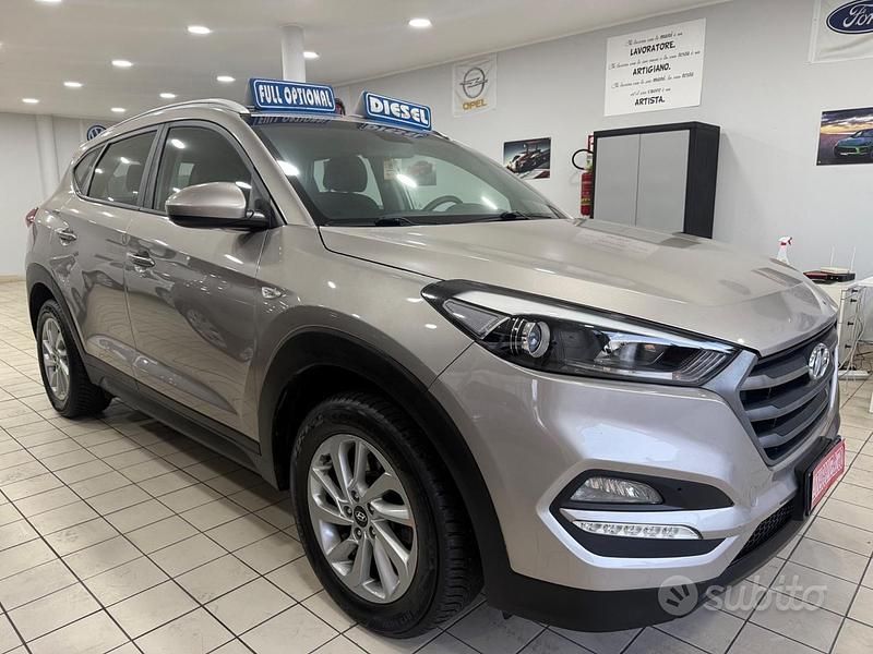 Usata Hyundai Tucson 116 CV (85 kW) 2018 Marrone SUV