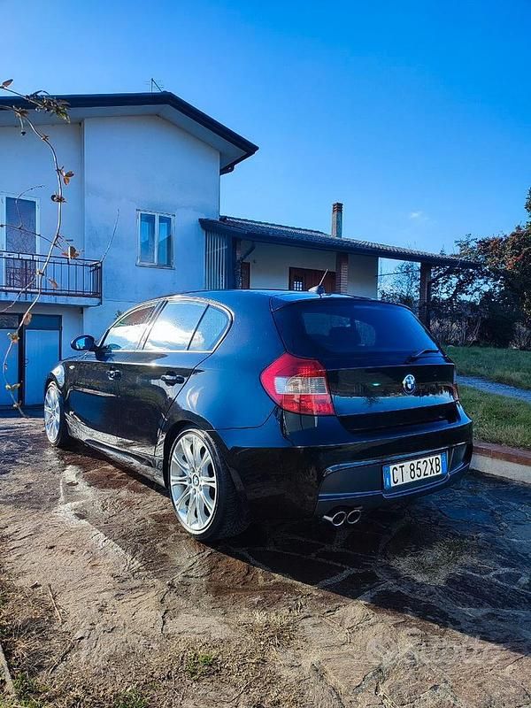 Usata BMW 130 M Sport 265 CV (194 kW) 2005 Nero Utilitaria