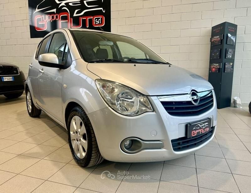 Usata Opel Agila Enjoy 86 CV (63 kW) 2010 Argento Utilitaria