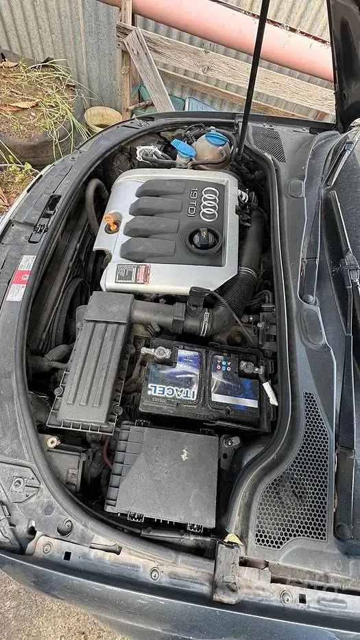 Usata Audi A3 105 CV (77 kW) 2004 Grigio Utilitaria