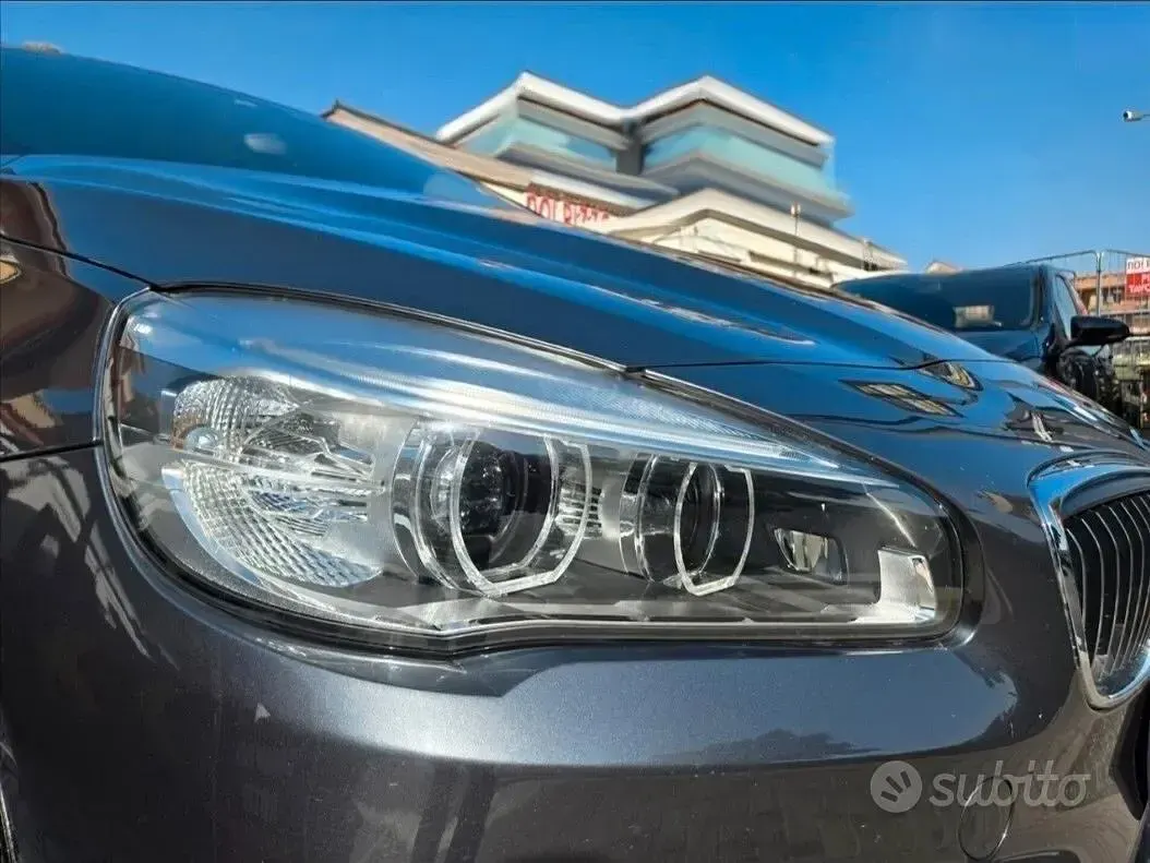 Usata BMW 216 Active Tourer Luxury Line 116 CV (85 kW) 2016 Grigio Monovolume
