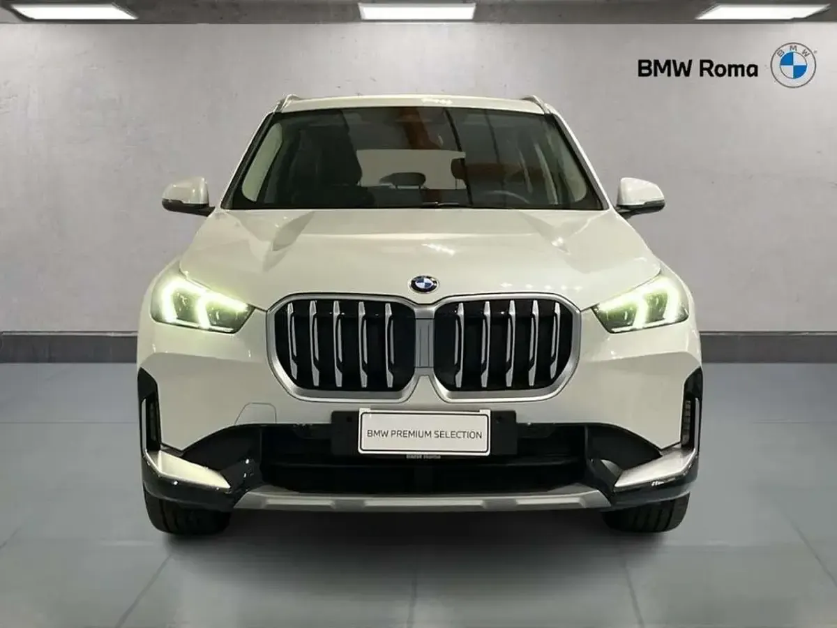 Usata BMW X1 xLine 163 CV (119 kW) 2026 Mineral white metallizzato SUV