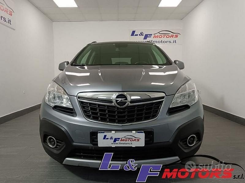 Usata Opel Mokka 140 CV (102 kW) 2014 Grigio SUV