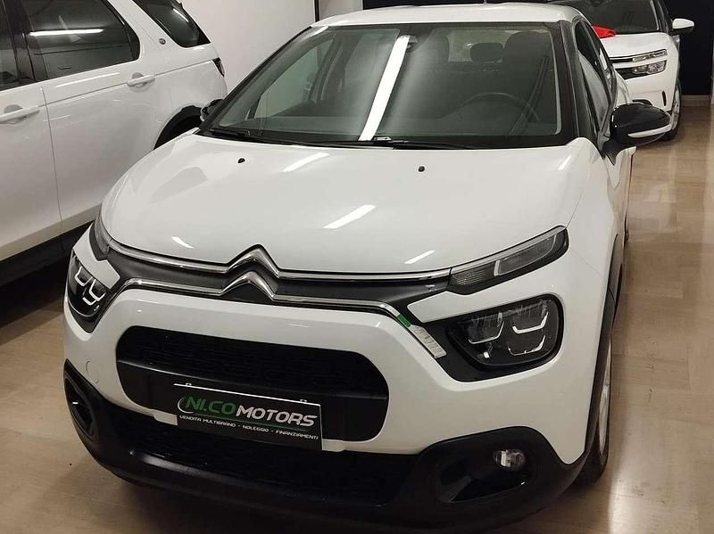 Usata Citroën C3 Shine 102 CV (75 kW) 2021 Bianco Berlina