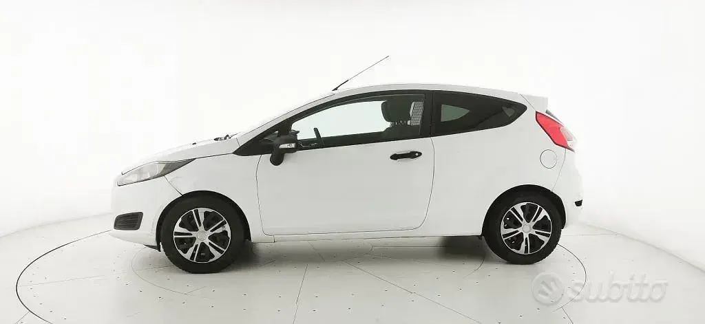 Occasion Ford Fiesta Business Edition 75 ch (55 kW) 2014 Blanc Citadine