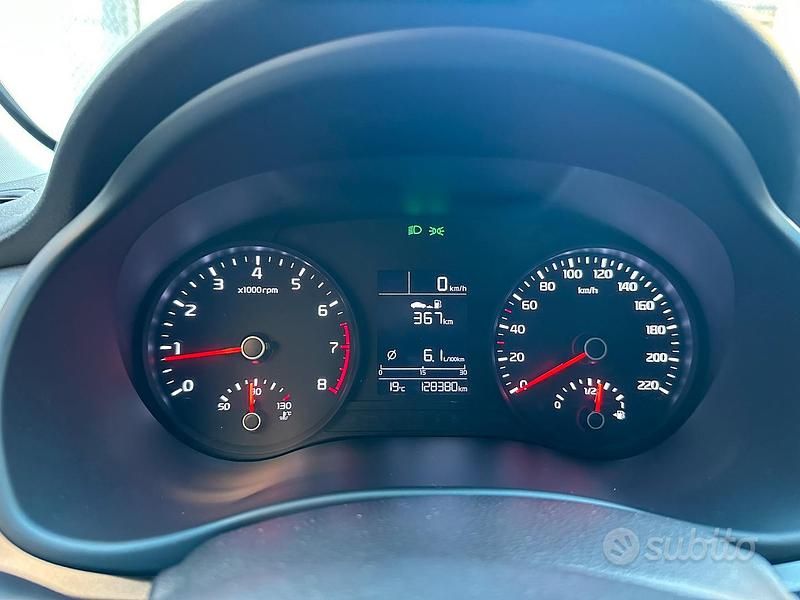 Usata Kia Rio 85 CV (62 kW) 2020 Bianco Berlina