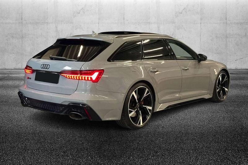 Usata Audi RS6 Business 600 CV (441 kW) 2023 Grigio Station wagon