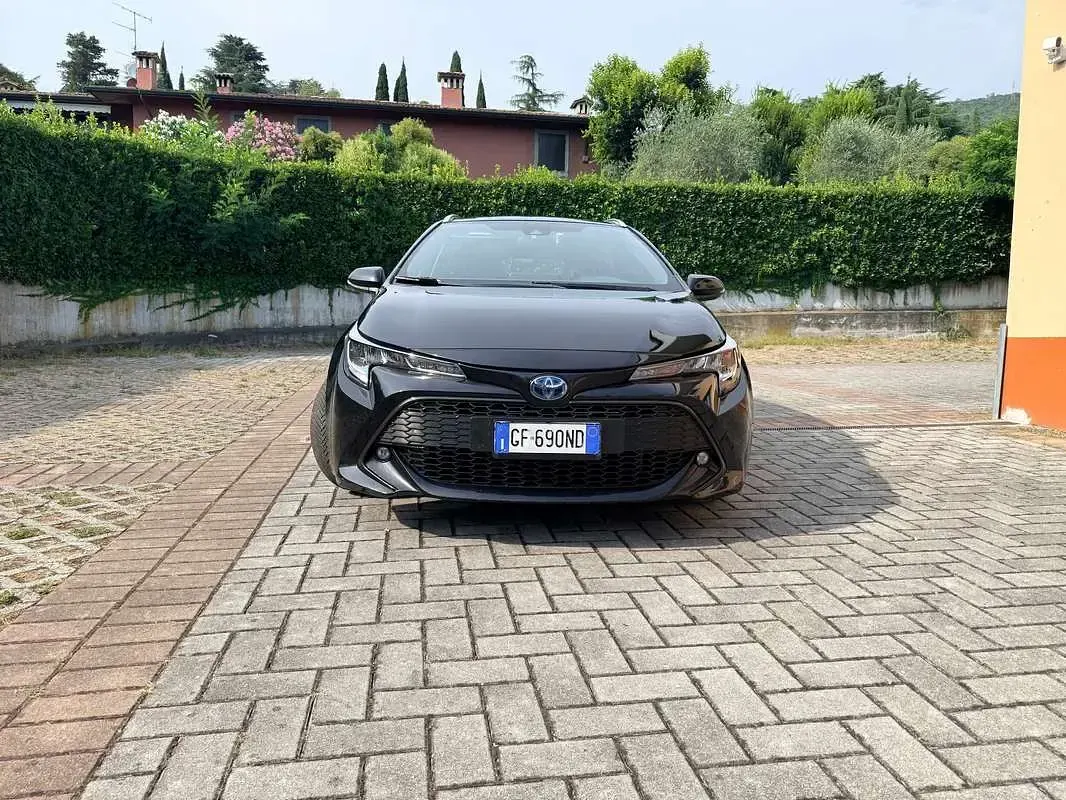 Usata Toyota Corolla Business Edition 98 CV (72 kW) 2021 Nero Station wagon