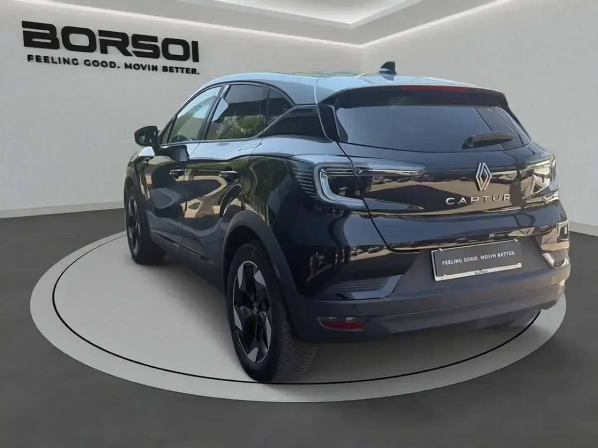 Usata Renault Captur Techno 91 CV (66 kW) 2025 Be style ginevra (nero etoilé + tetto grigio magnete) SUV