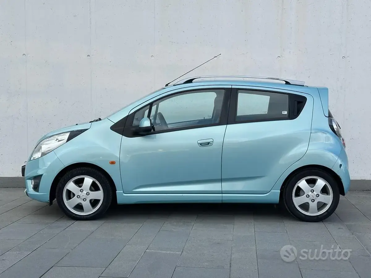 Usata Chevrolet Spark LT 81 CV (59 kW) 2010 Blu Utilitaria