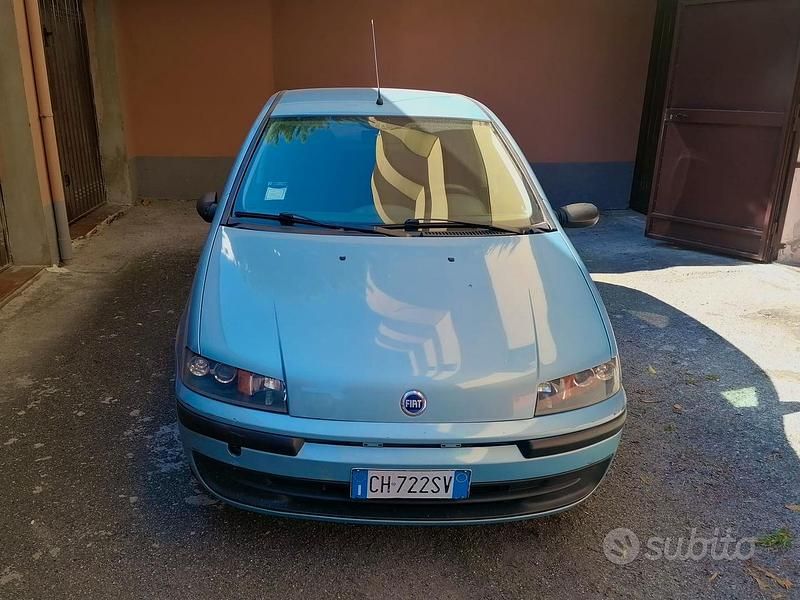 Usata Fiat Punto 2004 Utilitaria