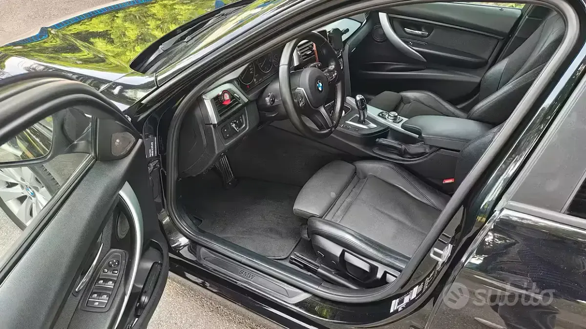 Usata BMW 318 Efficient Dynamics 150 CV (110 kW) 2018 Nero Station wagon