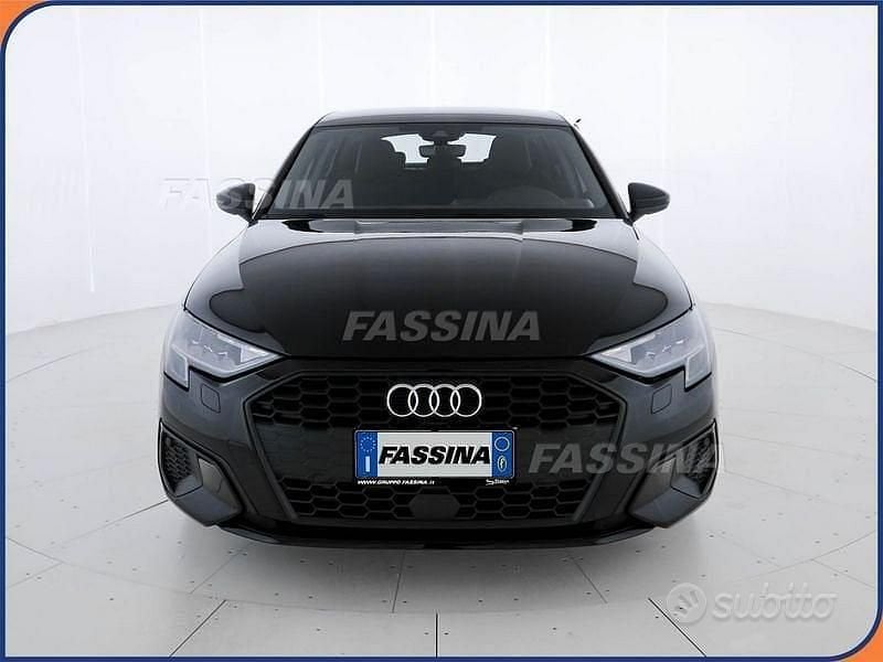 Usata Audi A3 110 CV (80 kW) 2024 Nero Berlina