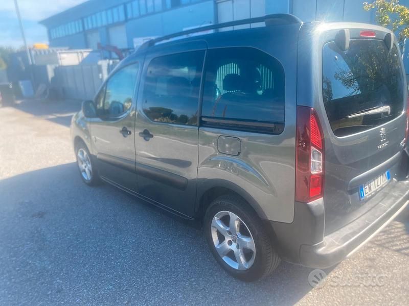 Usata Peugeot TePee 2014 Grigio Berlina