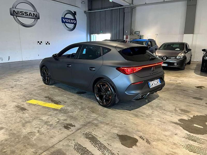 Usata Cupra Leon 150 CV (110 kW) 2024 Grigio Berlina