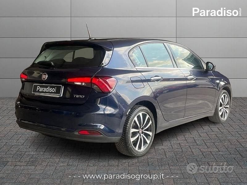 Usata Fiat Tipo Lounge 120 CV (88 kW) 2018 Blu Berlina