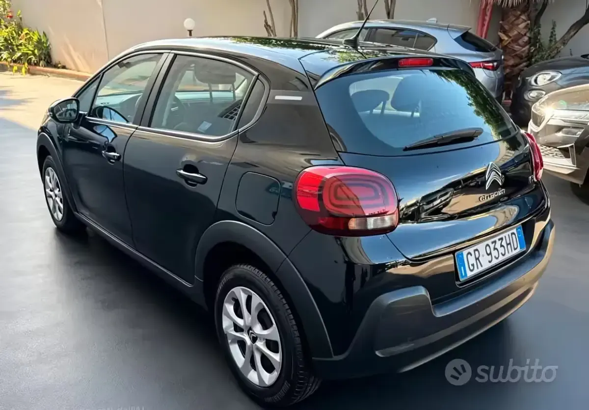 Usata Citroën C3 PureTech 83 CV (61 kW) 2023 Nero Utilitaria