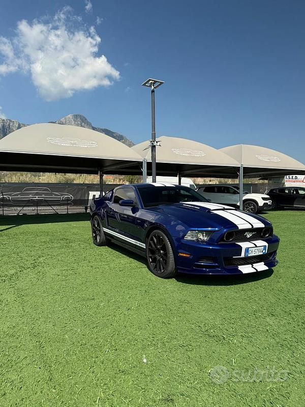 Usata Ford Mustang GT 480 CV (353 kW) 2014 Blu Coupé