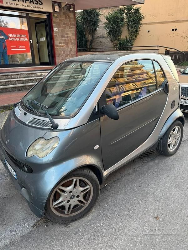 Usata Smart ForTwo Coupé 2001 Grigio Coupé