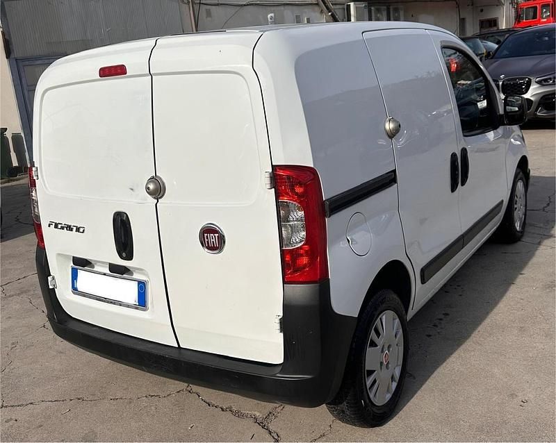 Usata Fiat Fiorino 80 CV (58 kW) 2018 Bianco Monovolume