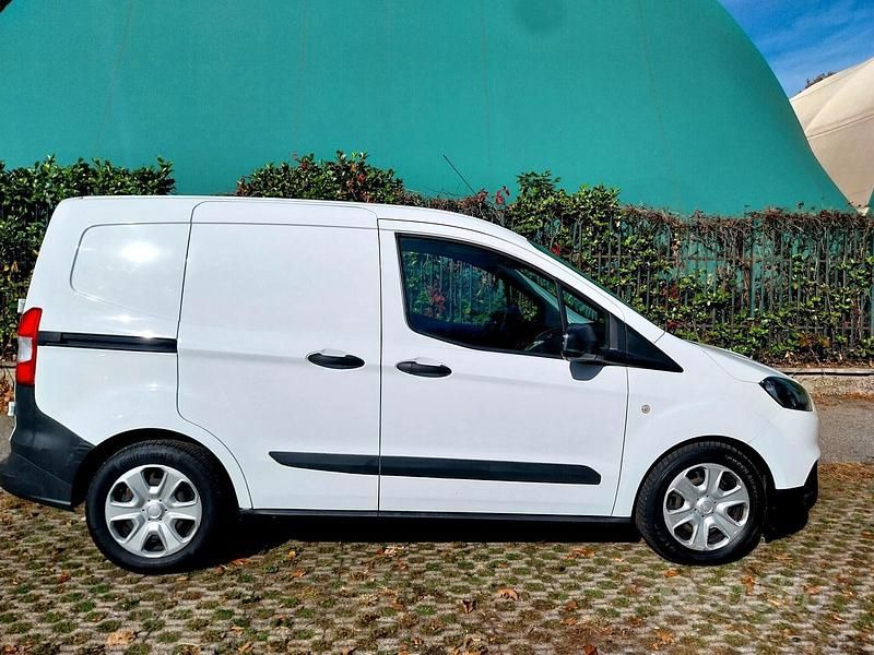 Usata Ford Transit Trend 100 CV (73 kW) 2019 Bianco Furgone