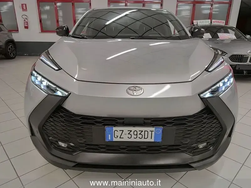 Usata Toyota C-HR Trend 98 CV (72 kW) 2025 Argento SUV