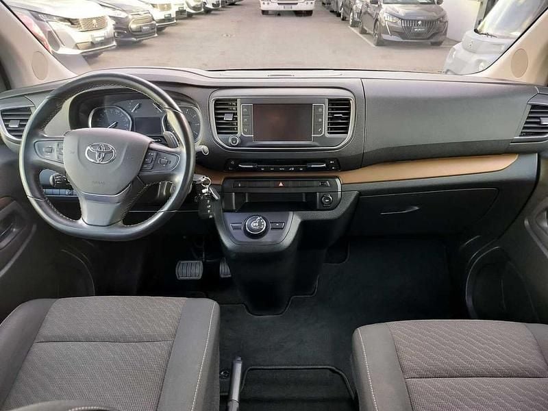 Usata Toyota Proace Edition 180 CV (132 kW) 2022 Grigio Monovolume