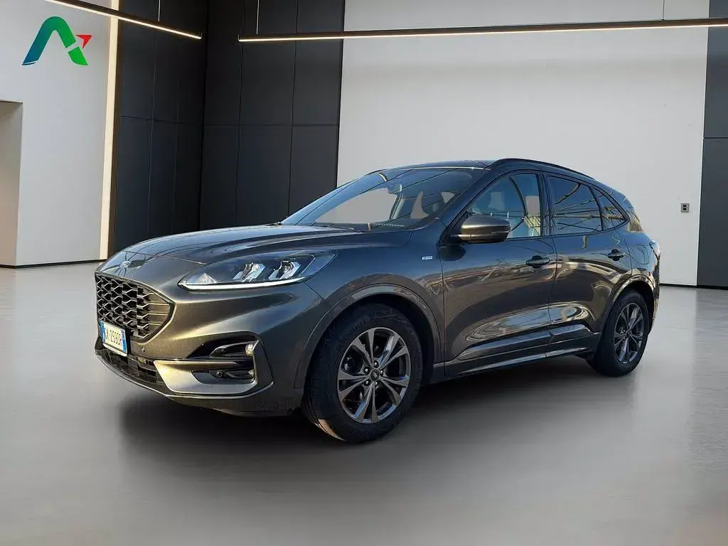 Usata Ford Kuga ST-Line 120 CV (88 kW) 2022 Grigio SUV