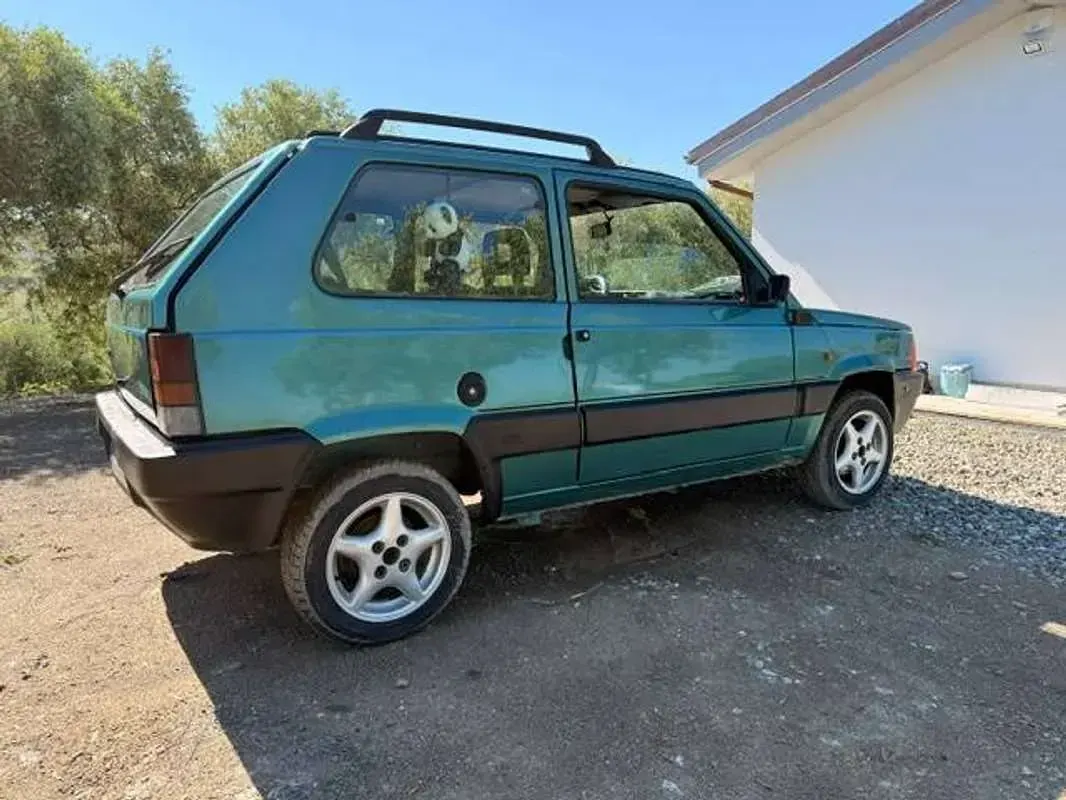 Usata Fiat Panda 50 CV (36 kW) 2000 Verde Berlina