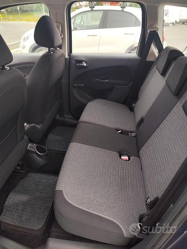 Usata Citroën C3 Picasso Feel 100 CV (73 kW) 2016 Grigio Monovolume