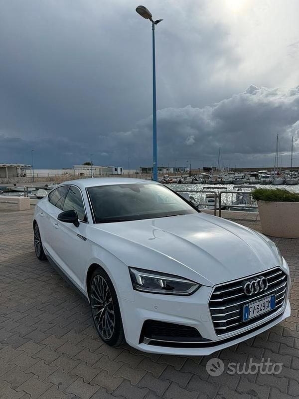 Bianco Usata 2018 Audi A5 Sportback S-Line Due volumi | 25.000 € (Cara) - Immagine 1/4
