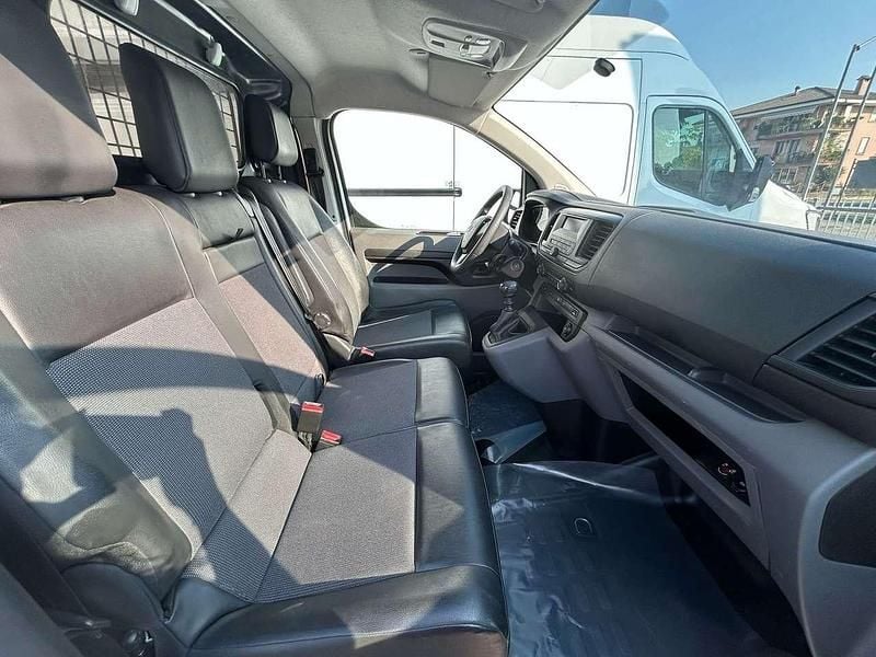 Usata Toyota Proace Comfort 122 CV (89 kW) 2017 Bianco Monovolume