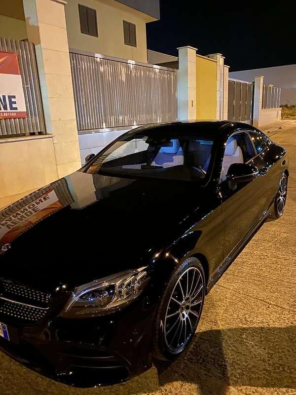 Usata Mercedes C220 Premium Plus 194 CV (142 kW) 2018 Nero Coupé