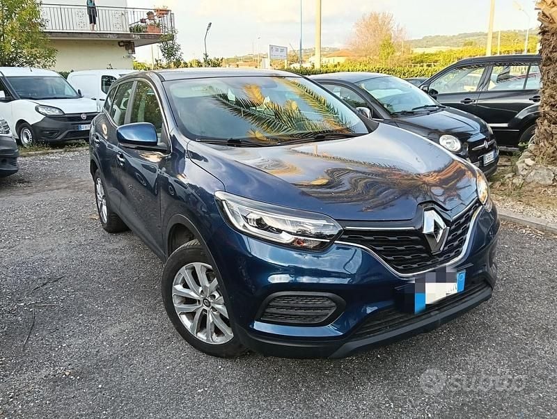 Usata Renault Kadjar Business 140 CV (102 kW) 2020 Blu SUV