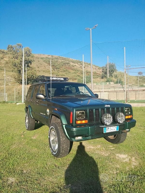 Usata Jeep Cherokee 116 CV (85 kW) 2000 SUV
