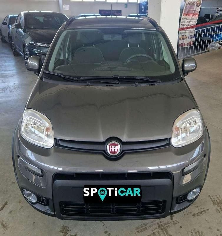Usata Fiat Panda S 70 CV (51 kW) 2023 Grigio Utilitaria