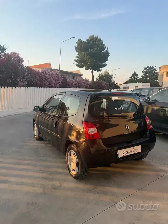 Usata Renault Twingo 75 CV (55 kW) 2012 Nero Utilitaria