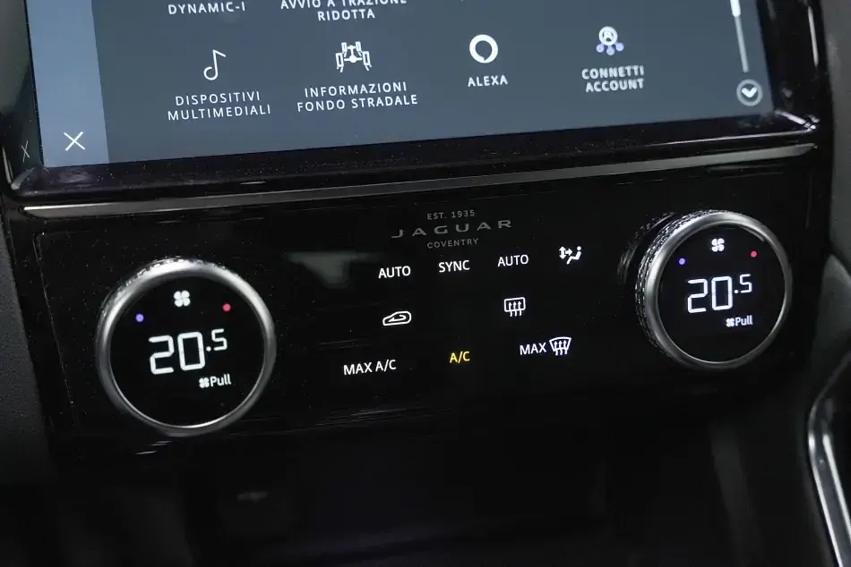 Usata Jaguar E-Pace 200 CV (147 kW) 2022 SUV