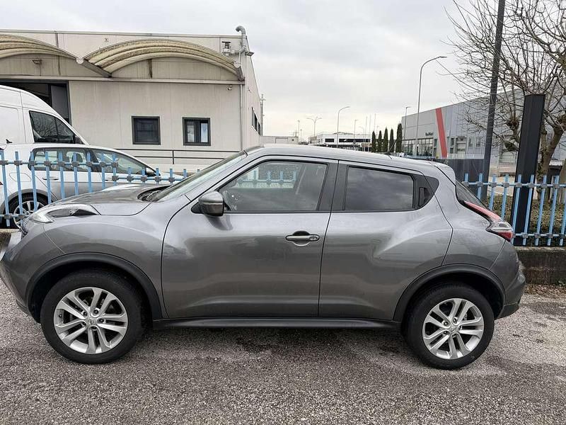 Usata Nissan Juke Acenta 110 CV (80 kW) 2016 Grigio SUV