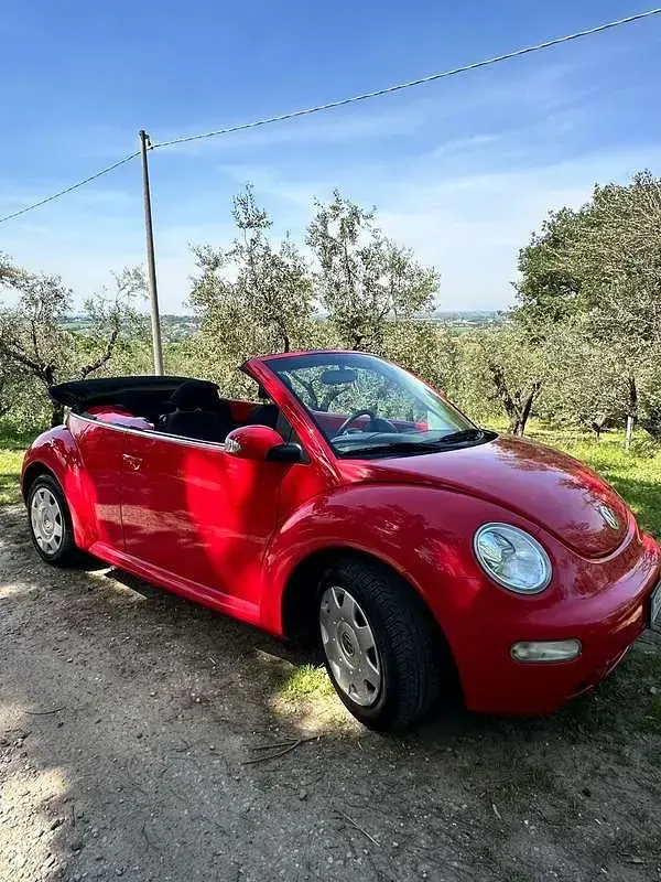 Usata VW New Beetle 75 CV (55 kW) 2004 Utilitaria