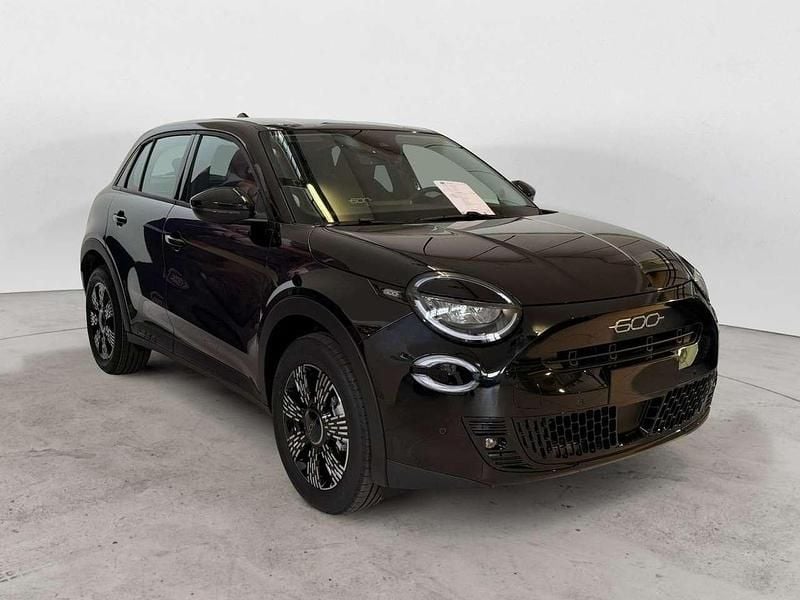 Nuova Fiat 600 Icon 110 CV (80 kW) 2026 Nero SUV