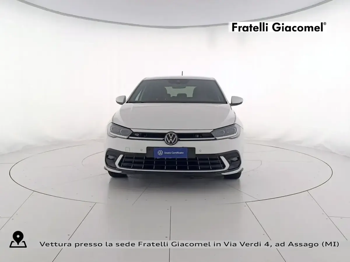 Usata VW Polo R-line 95 CV (69 kW) 2023 Pure white Utilitaria