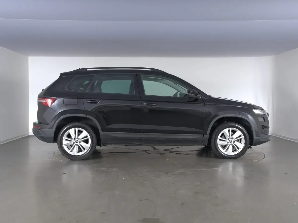 Usata Skoda Karoq Selection 150 CV (110 kW) 2025 Nero tulipano perlato SUV