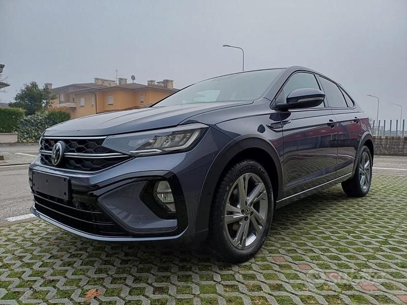 Usata VW Taigo R-line 110 CV (80 kW) 2022 Grigio SUV